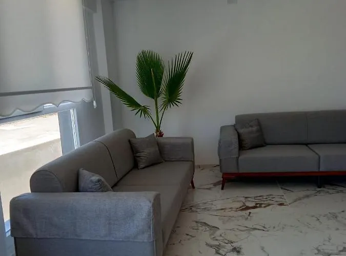 Отель Grand Koese Airport 3*