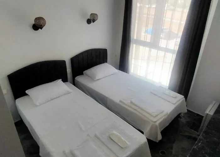 Grand Koese Airport Отель 3*